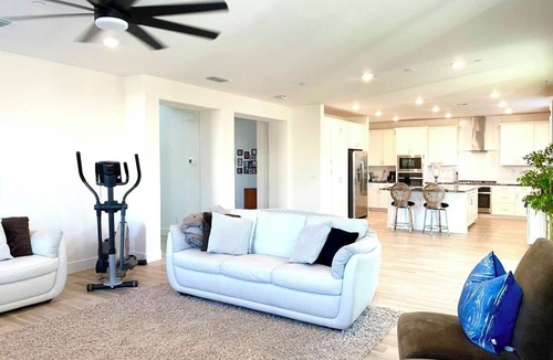 Woodland House | Charming bedroom #2 in house in peaceful Woodland with AC