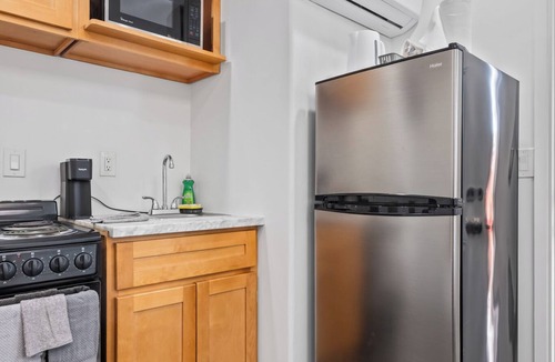 South San Jose House | Charming bungalow with AC and WiFi in brilliant San Jose