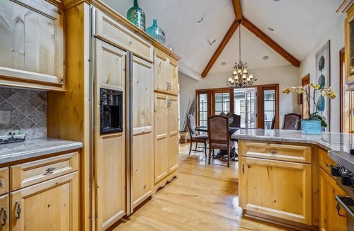 Northeast Carmel Cottage | Charming Carmel by the Sea Cottage