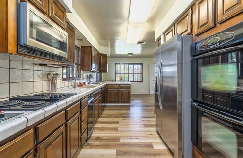 East Sacramento House | Charming East Sac Retreat CSU