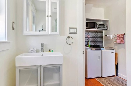 San Anselmo Apartment | Charming guesthouse in Marinnn