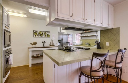 Village of La Jolla House | Charming House in La Jolla Neighborhood Just 2 Blocks from the Beach!