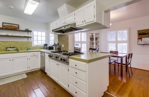 Village of La Jolla House | Charming House in La Jolla Neighborhood Just 2 Blocks from the Beach!