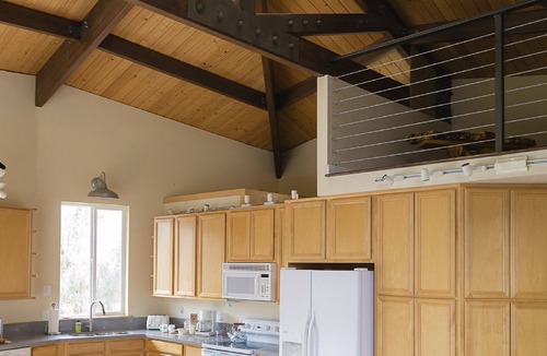 Kaweah House | Charming House Inside the Gate of Sequoia National Park