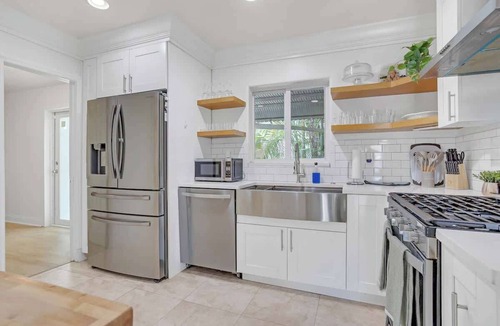Miami Springs House | Charming Miami Springs Retreat Near MIA Airport