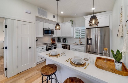 Windsor House | Charming NEW Home in Windsor