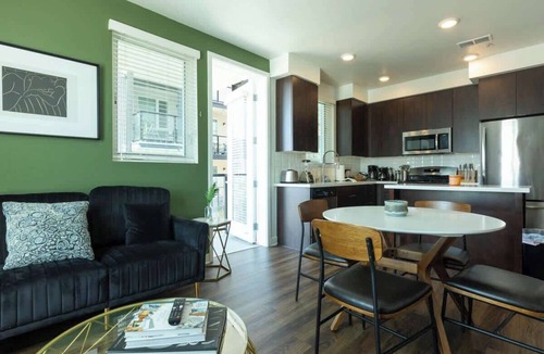 Glendale Apartment | Charming, Peaceful Apartment Retreat in Griffith