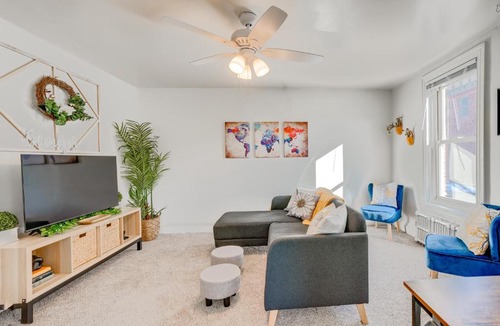 Pottstown Apartment | Charming Pottstown Apartment - Walk to Town!