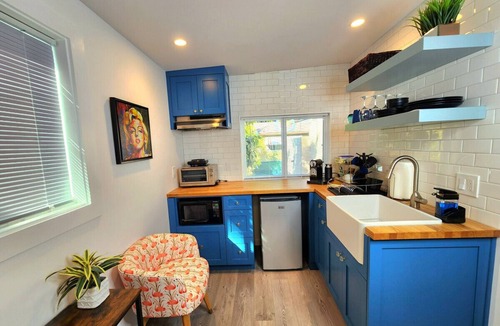 North Park Apartment | *Charming Studio* Central to Everything!