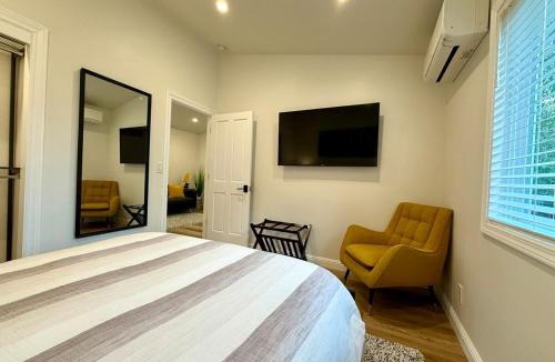 Orinda Apartment | Chic and Petite 1-Bedroom ADU with Private Entrance in peaceful Orinda
