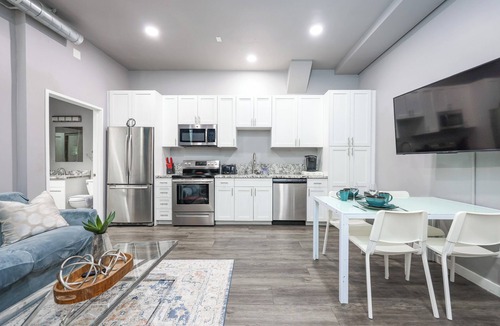 Cortez Hill Apartment | Chic One bedroom near Little Italy downtown San Diego