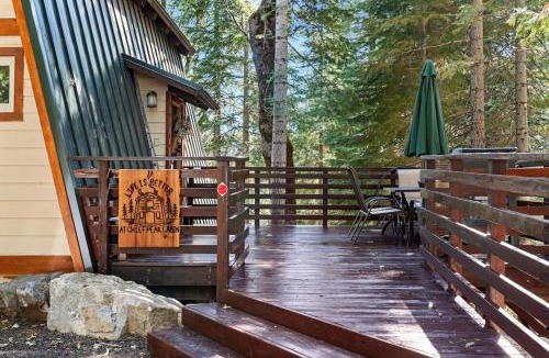 Fish Camp House | Chief Peak