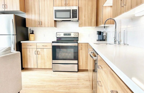 East Village Apartment | City View Apartment in Downtown!