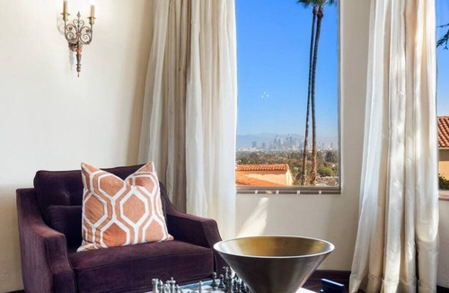 View Park-Windsor Hills House | Classic Spanish Art Deco House with Stunning Views