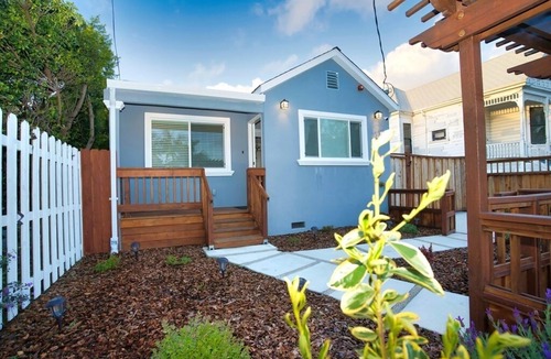 Longfellow House | Clean & Lovely house close to everywhere