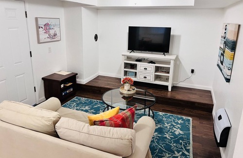 Oroville East Apartment | Clean, Quiet and Peaceful Guesthouse