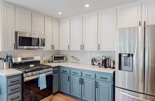 Thousand Oaks House | Come Home & Enjoy the Fruit!