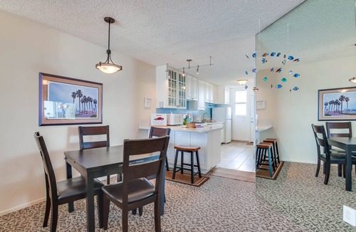 Mission Beach Condo | Come stay at this amazing ocean front condo in the heart of Mission Beach!