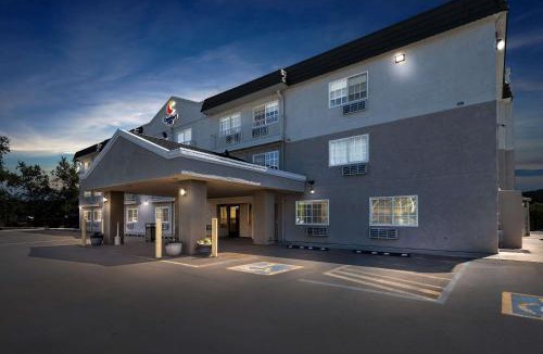 Yreka Hotel | Comfort Inn Yreka I-5