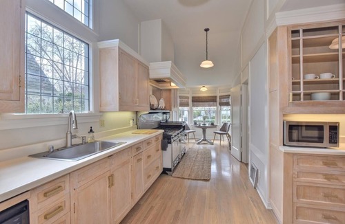 Old Palo Alto House | Comfortable House in Old Palo Alto