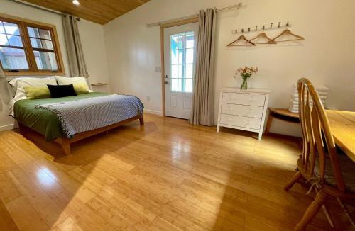 Lagunitas-Forest Knolls House | Comfy Studio near Trails & Beaches