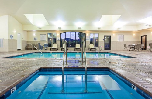 Fairfield Condo | Condo ∙ 1 bedroom ∙ 4 guests