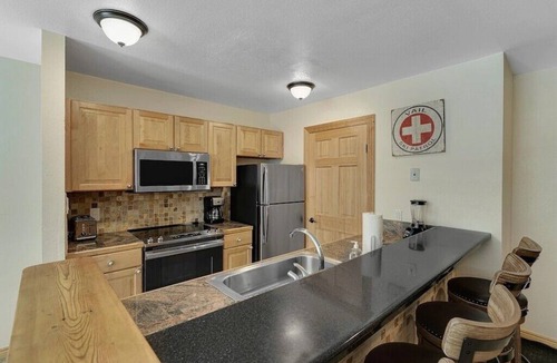 Vail Condo | Convenient 1 Bedroom East Vail Condo by Gorecreek Rentals