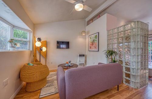 Crown Point House | Cottage By Mission Bay