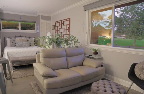 Rancho Bernardo House | Cottage On The Greens - Stunning Golf Course Views