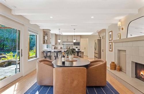 Eldridge House | Court & Vines Wine Country Estate