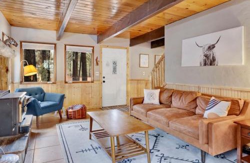 Woodlands House | Coyote Pines #2061 by Big Bear Vacations