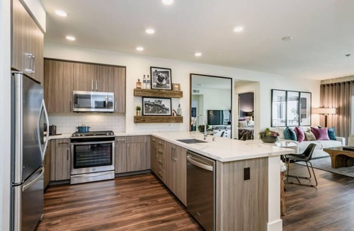 Heritage District Condo | Cozy 1BR Condo at Flats at Cityline: Relax & Enjoy