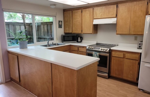 Goleta Condo | Cozy 3-bedroom condo, just minutes from the ocean and UC Santa Barbara,