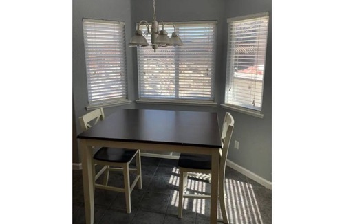 Turlock House | Cozy 4 bedroom home
