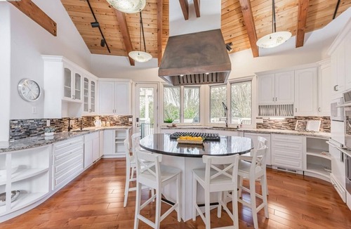 Moraga House | Cozy 6 bd room Retreat near Saint Mary's College