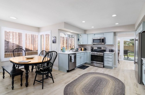 Aviara House | Cozy Carlsbad Retreat: Beach, Golf, & Sun Await. n