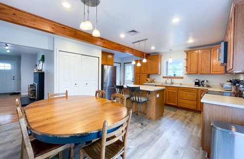 Crescent City North House | Cozy Coastal Bungalow in Crescent City