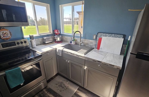 Turlock Other | Cozy Country Cottage- a farm experience, yet close to town