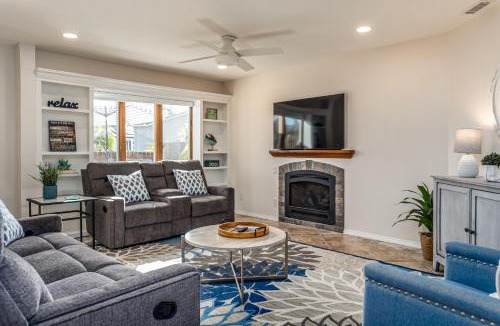 Olde Carlsbad House | Cozy Family Getaway home