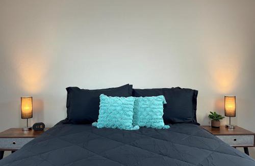 Visalia House | Cozy Homeharrison Ranchhr1