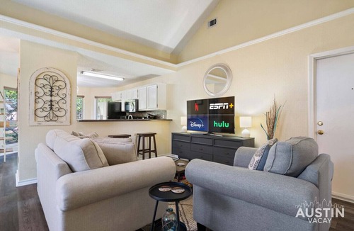 Wells Branch Apartment | Cozy North Austin Home | Pet-Friendly | Grill | Close to Shopping & Trails