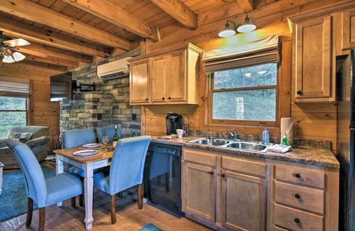 Weaverville Cabin | Cozy Pet‑Friendly Cabin w/Porch + Fireplace + EV Charger 15 Mins to Asheville