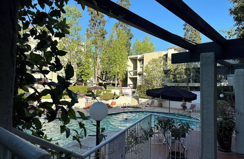 Carlson Park Condo | Culver City Gem with Pool, Parking/Near Venice & Santa Monica!
