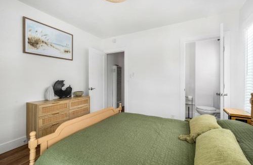 South Redondo Villa | Cute Cottage Less Than Mile To The Beach