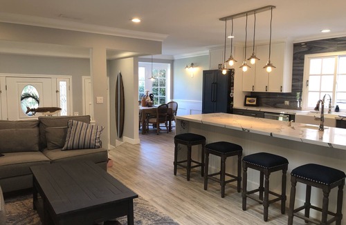 Lantern District House | Dana Point cozy air conditioned dog friendly coastal retreat