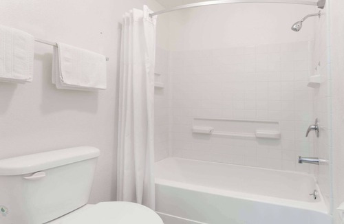 Westley Hotel | Days Inn by Wyndham Westley
