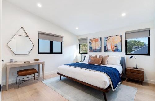 The Willows Apartment | Dazzling Modern Home Close to Downtown Palo Alto and Stanford