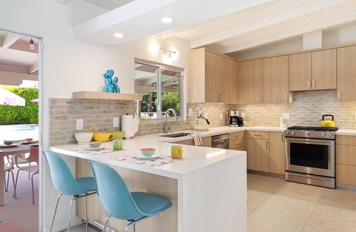 Deepwell Estates House | Deepwell Mini-Estate: New 2024 remodeled luxury