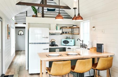 Dillon Beach Hotel | Dillon Beach Resort