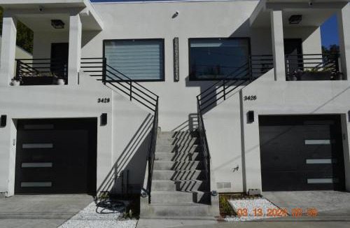 Piedmont House | Dimond Abode Vacation Home #1 Oakland Dimond District